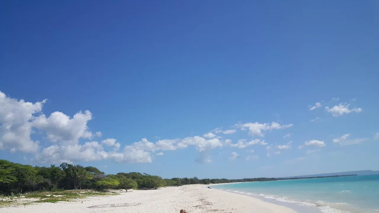 Hotel B&B Italia Caribe Pedernales 0*,